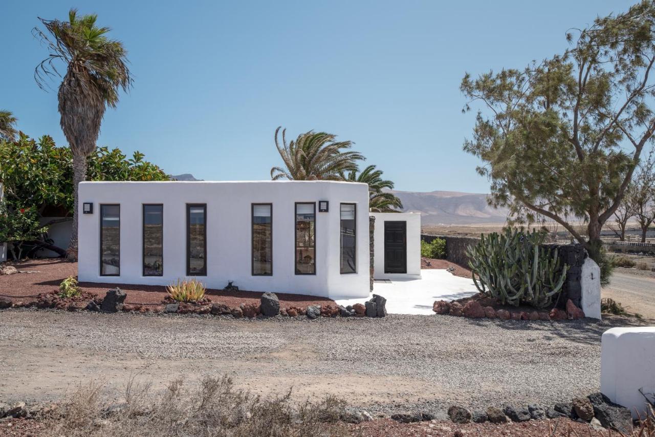 La Casita Villa Famara Exterior photo